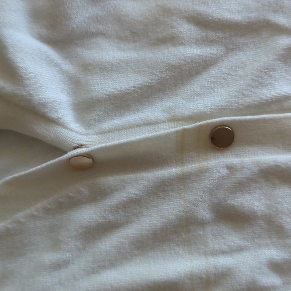 White vest - Picture 3 of 3